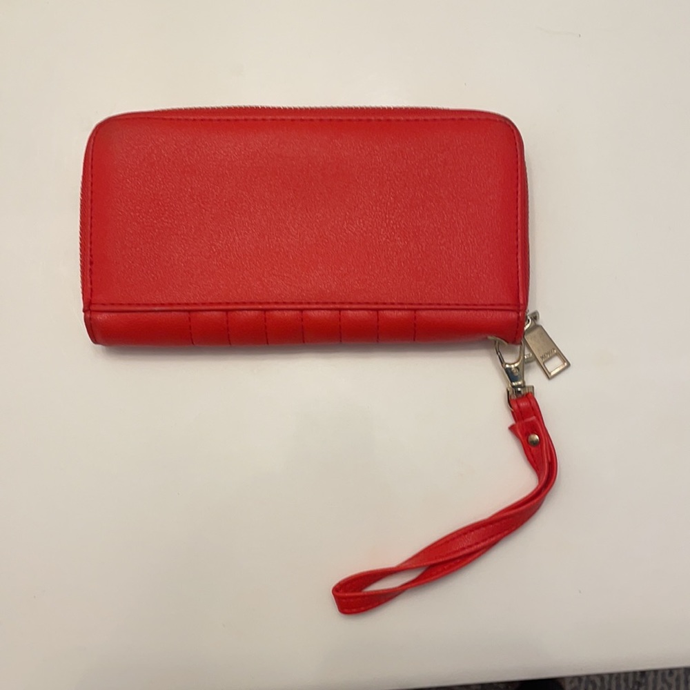 Red wallet - Picture 2 of 3